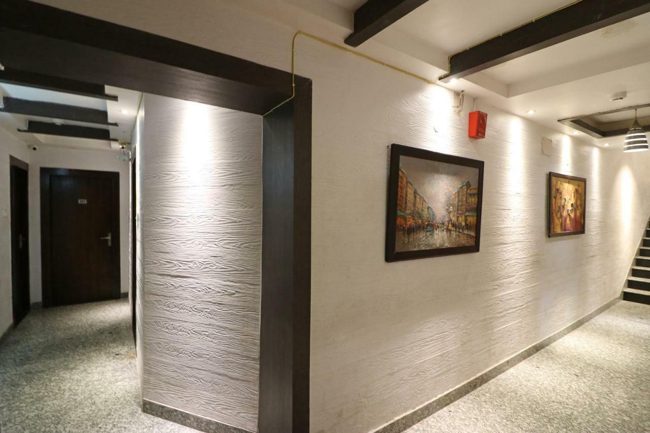 Hotel Heaven Kalküta Dış mekan fotoğraf