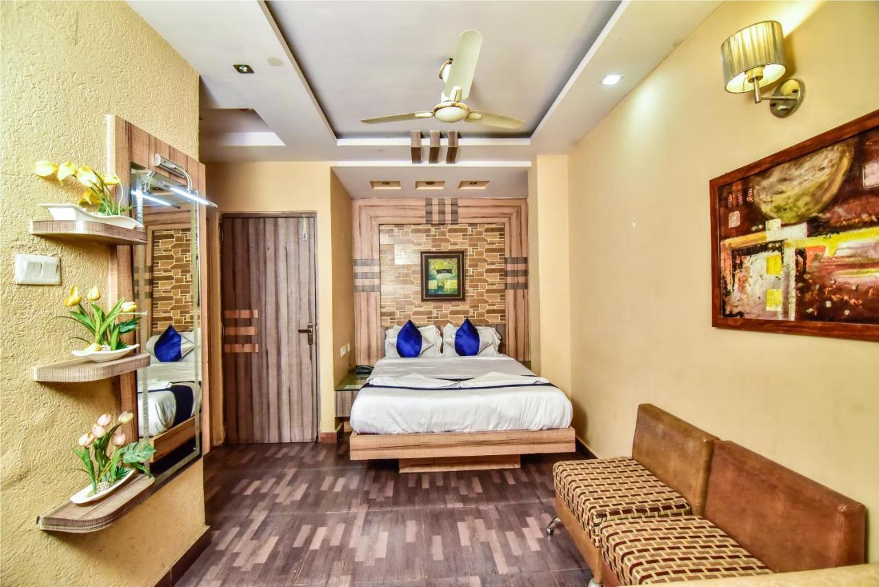 Hotel Heaven Kalküta Dış mekan fotoğraf